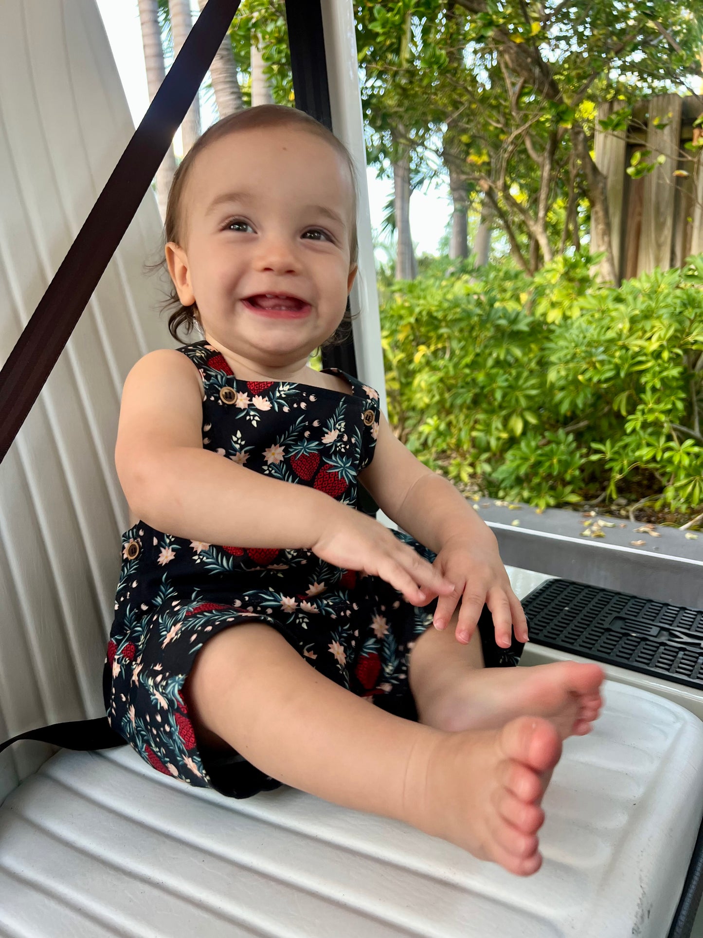 Lucy romper in strawberry