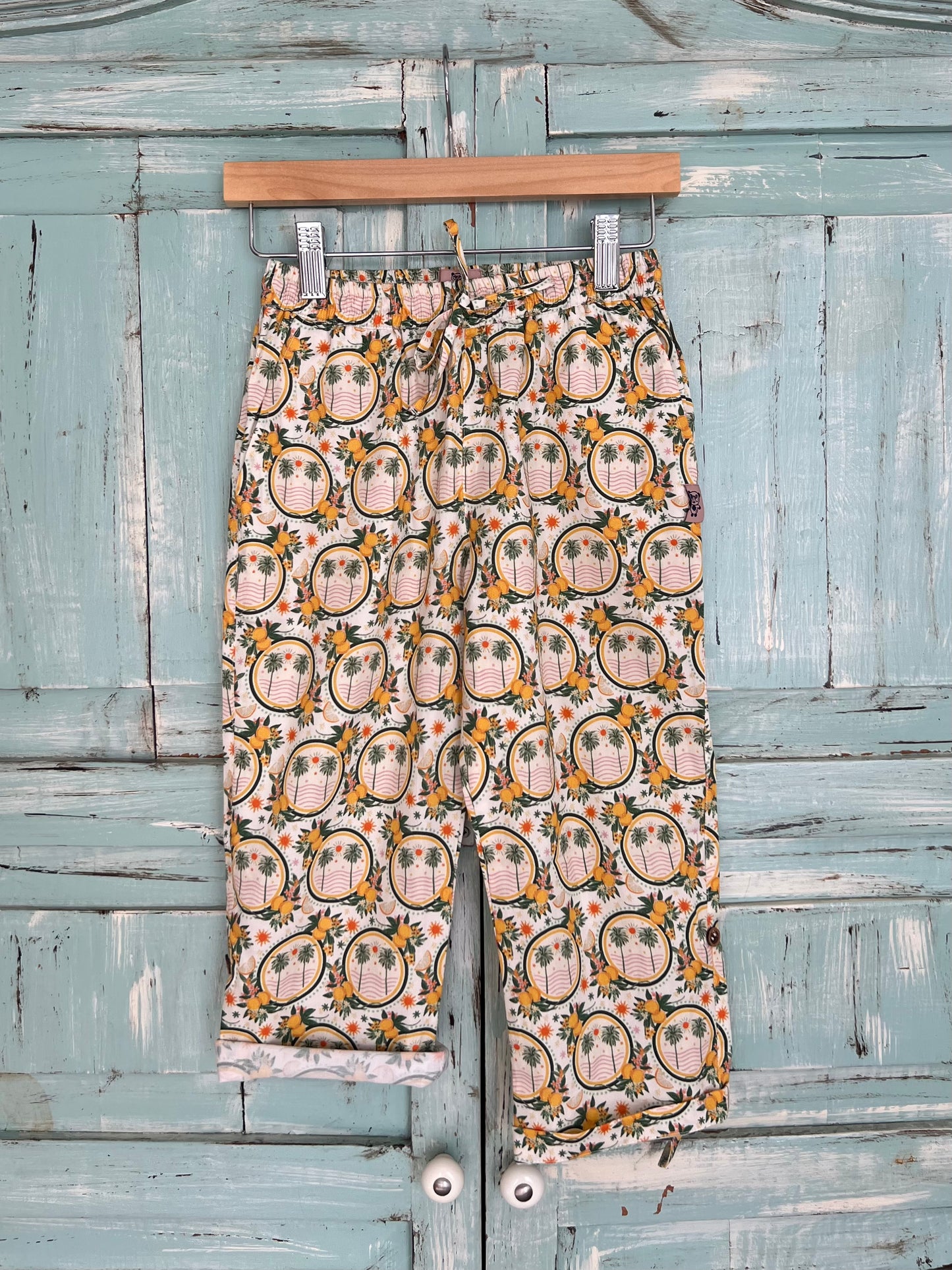 Pepo pants in palms