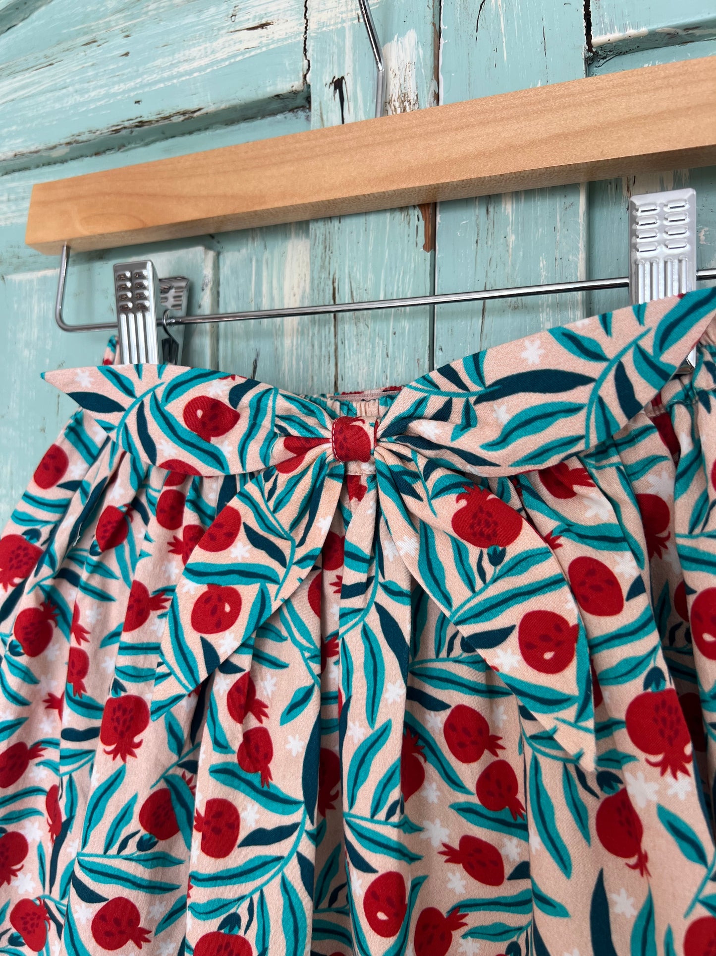 Cate skirt in pomegranate