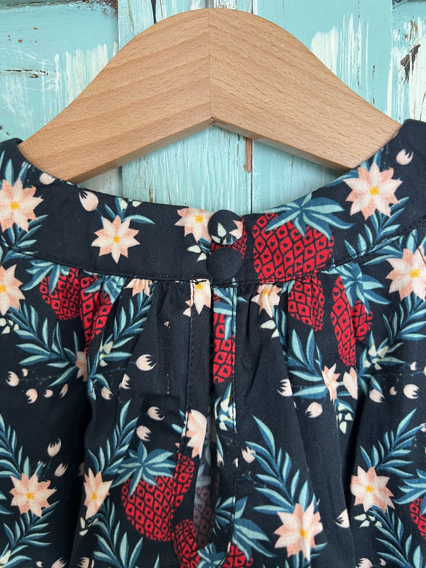 Iris dress in strawberry