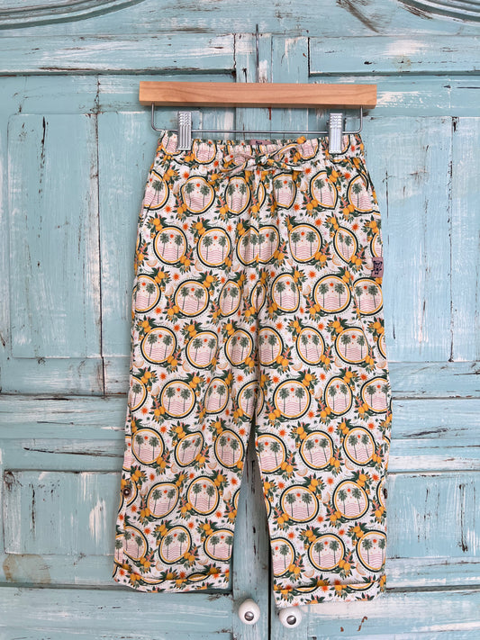 Pepo pants in palms