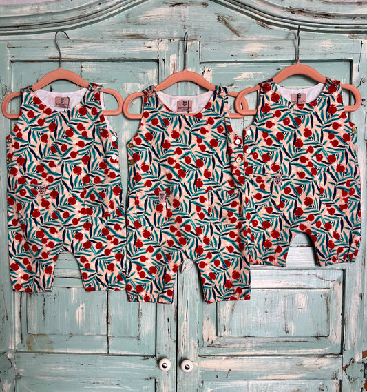 Gigi onesie in Pomegranate